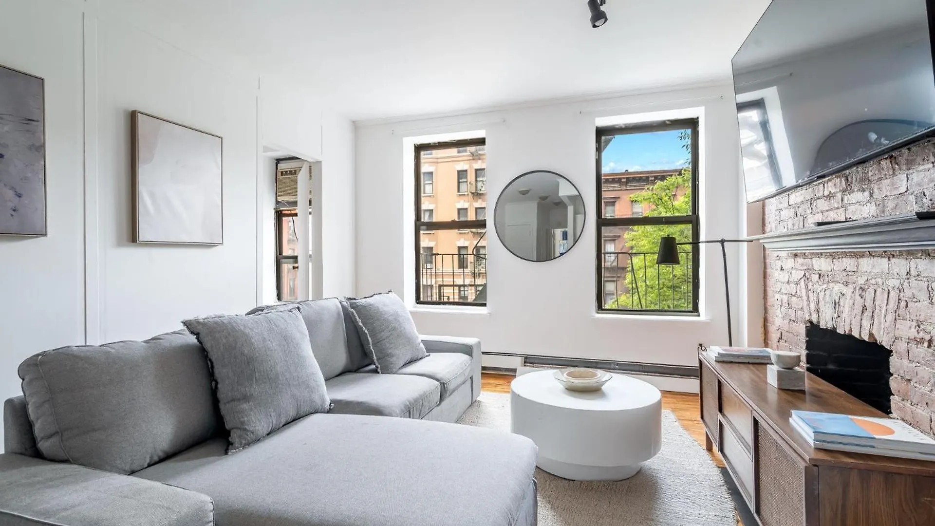 Appartamento Wonderful 3Bedroom 1Bath Haven In Hells Kitchen Just Steps From Times Square New York